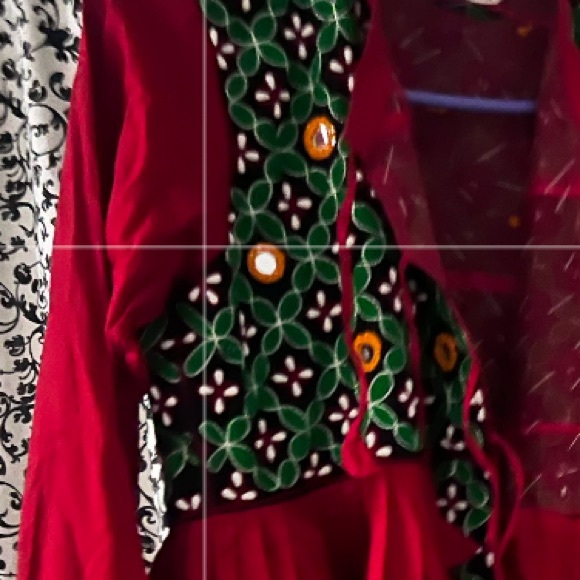 Embroidered Afghan Kachchh Kala Kochi Red and Green Mirror Top dress Kadiya - Picture 3 of 8